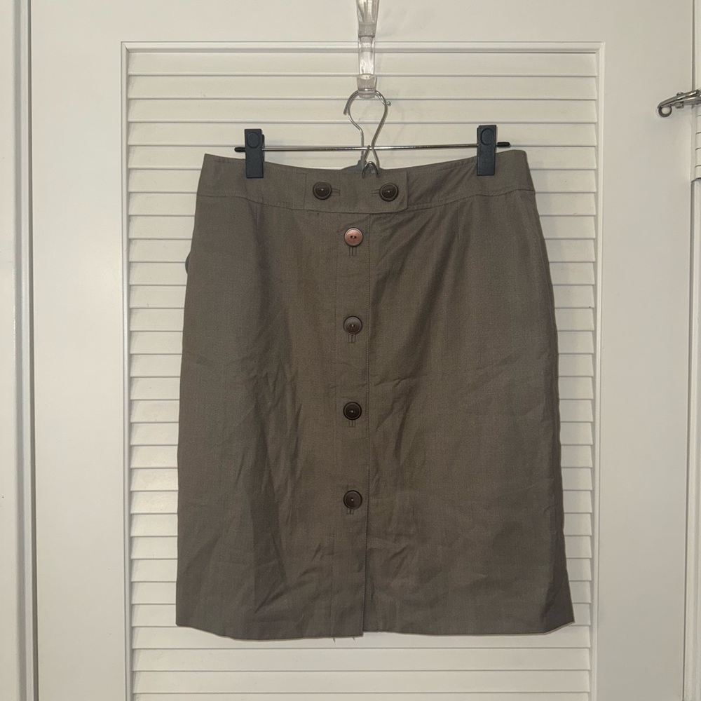 Women’s pencil skirt with buttons size 8